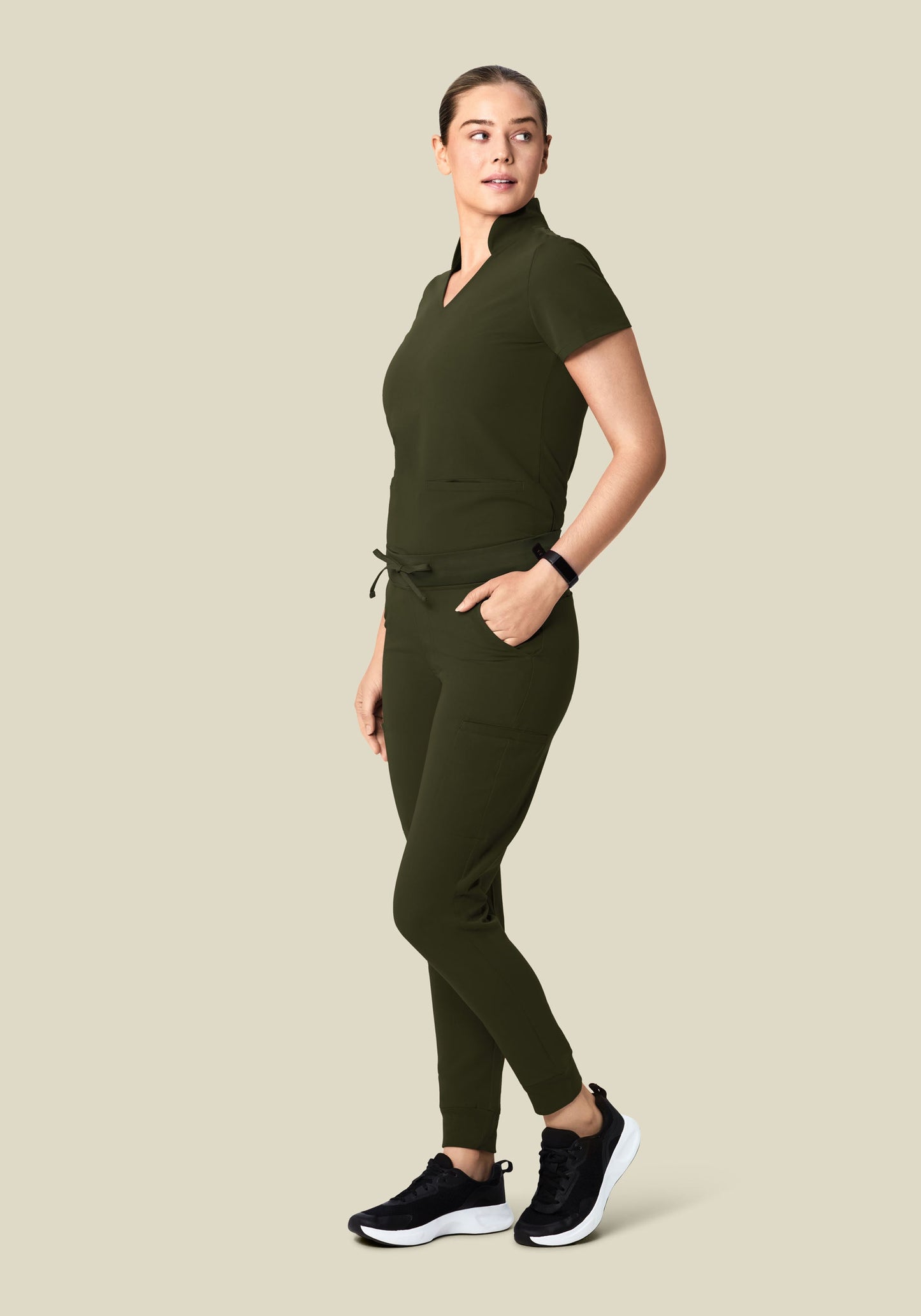 11 Pocket Joggers Olive