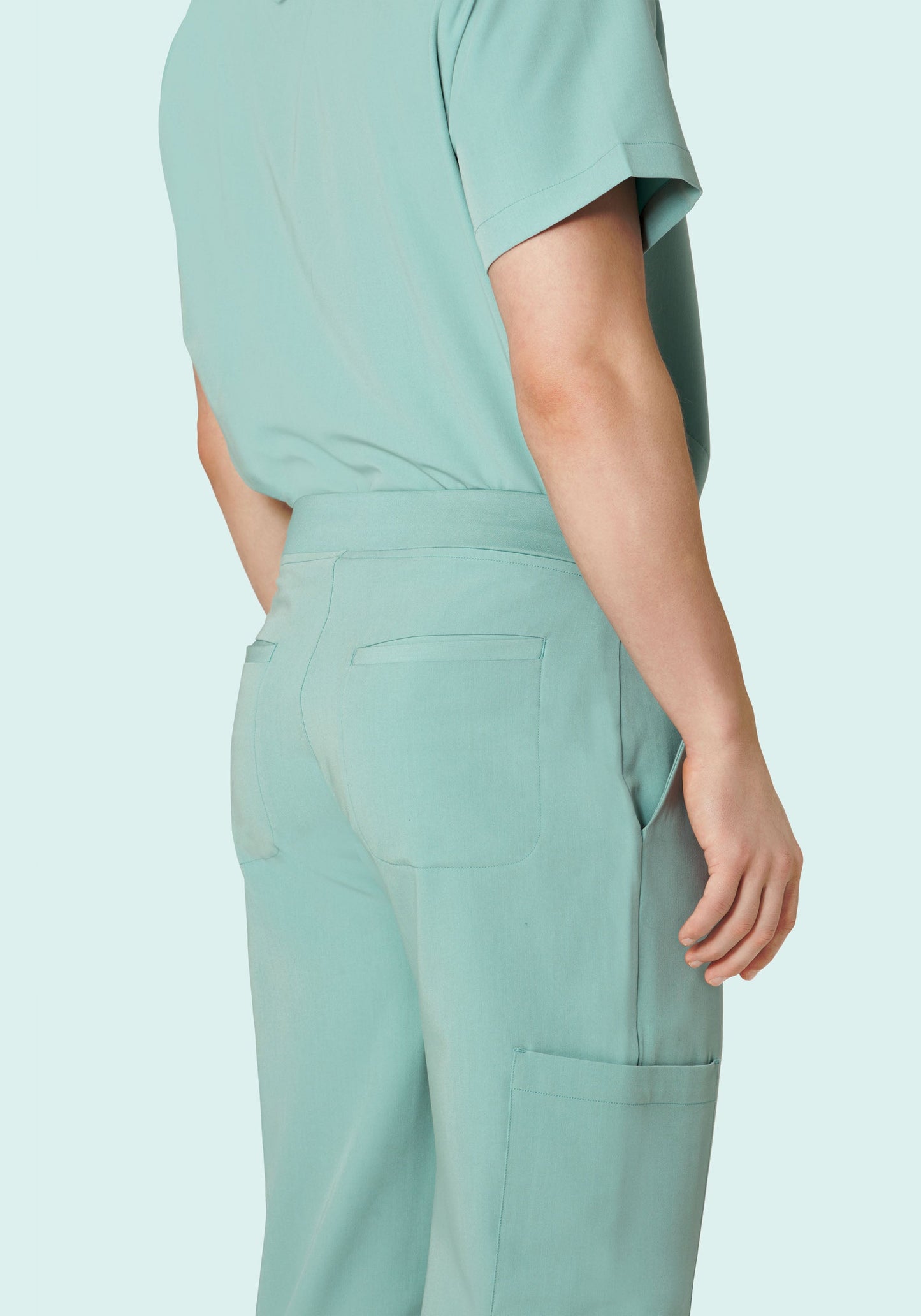 7 Pocket Joggers Tourmaline